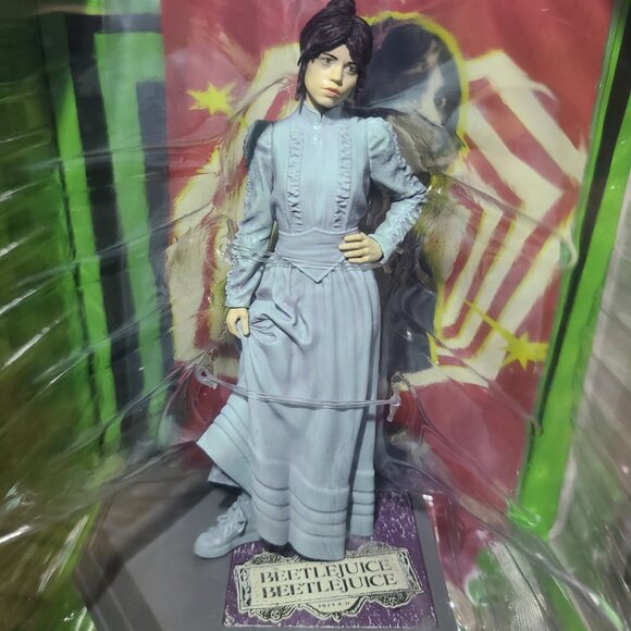 Astrid Jenna Ortega Beetlejuice McFarlane Figure Limited to 4250 (NEW) - Picture 4 of 11